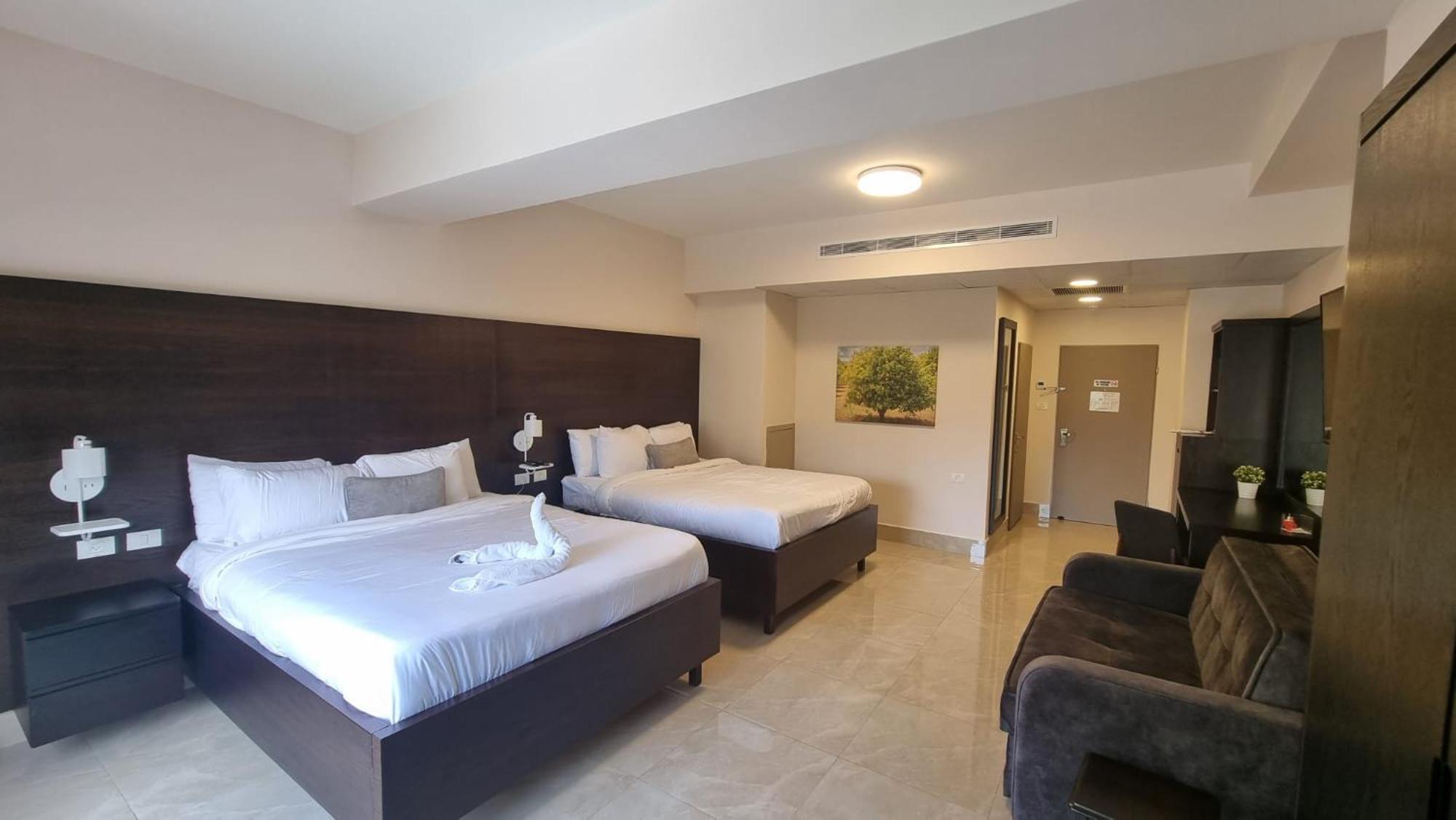Mizirawi Historic Hotel Ramallah Luaran gambar