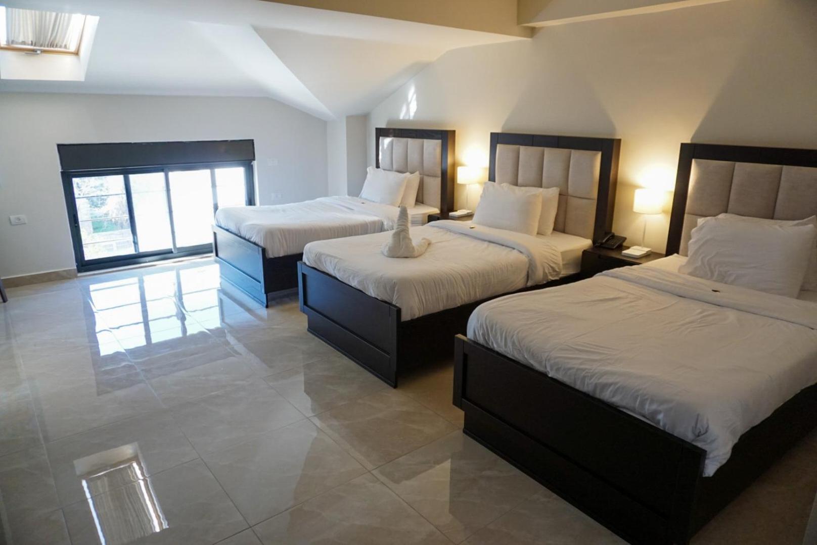 Mizirawi Historic Hotel Ramallah Luaran gambar